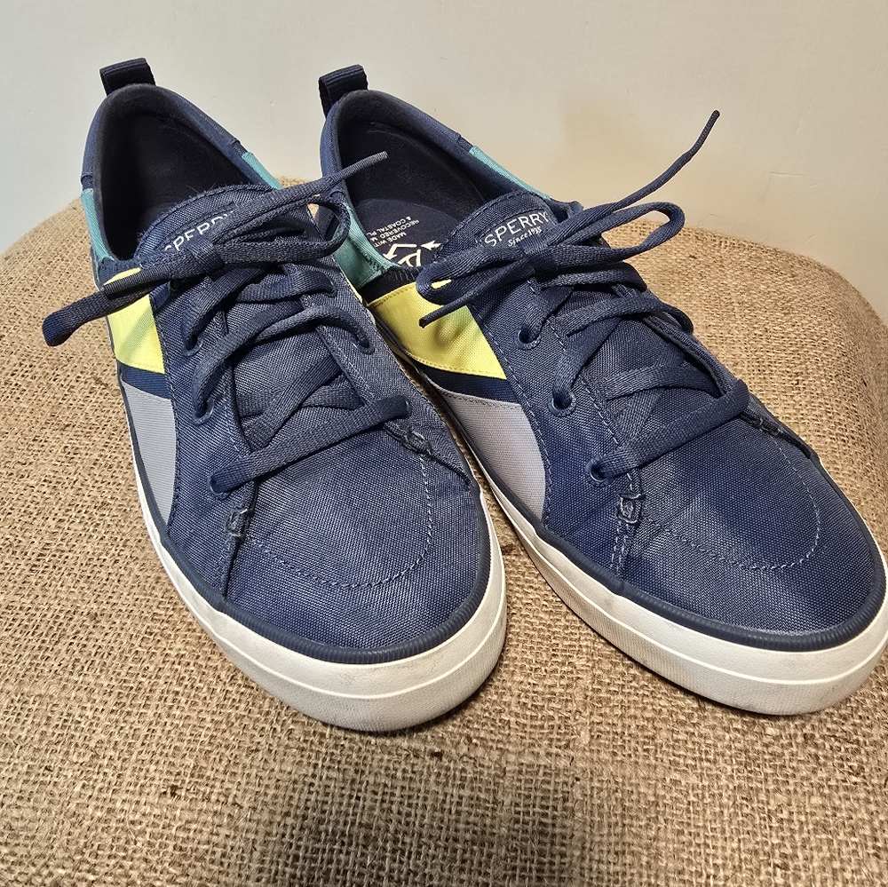 Sperry Crest Vibe Navy Seacycled Sneaker